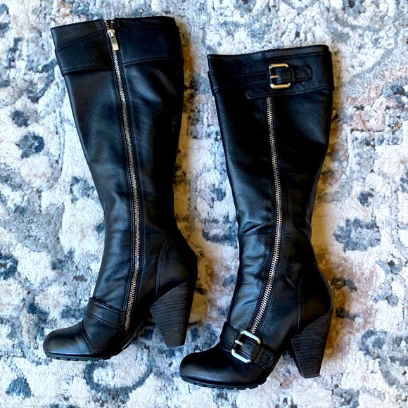 Vince Camuto Leather Boots - Picture 6 of 11